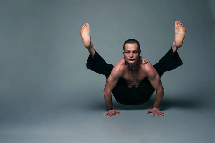 Хатха йога (Hatha Yoga) у школі йоги ALEKSA Studio